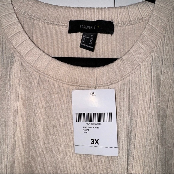 ✨forever 21+ taupe ribbed knit crop top✨ - Picture 7 of 7
